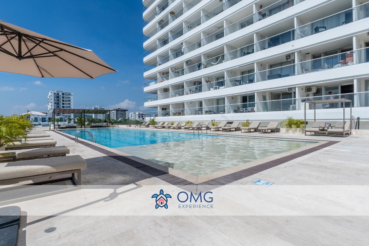 Cb726 | Moderna Frente Al Mar Con Balcón Y Cocina Con Isla Apartamento *