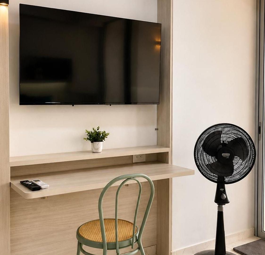 Cb726 | Moderna Frente Al Mar Con Balcón Y Cocina Con Isla Apartamento
