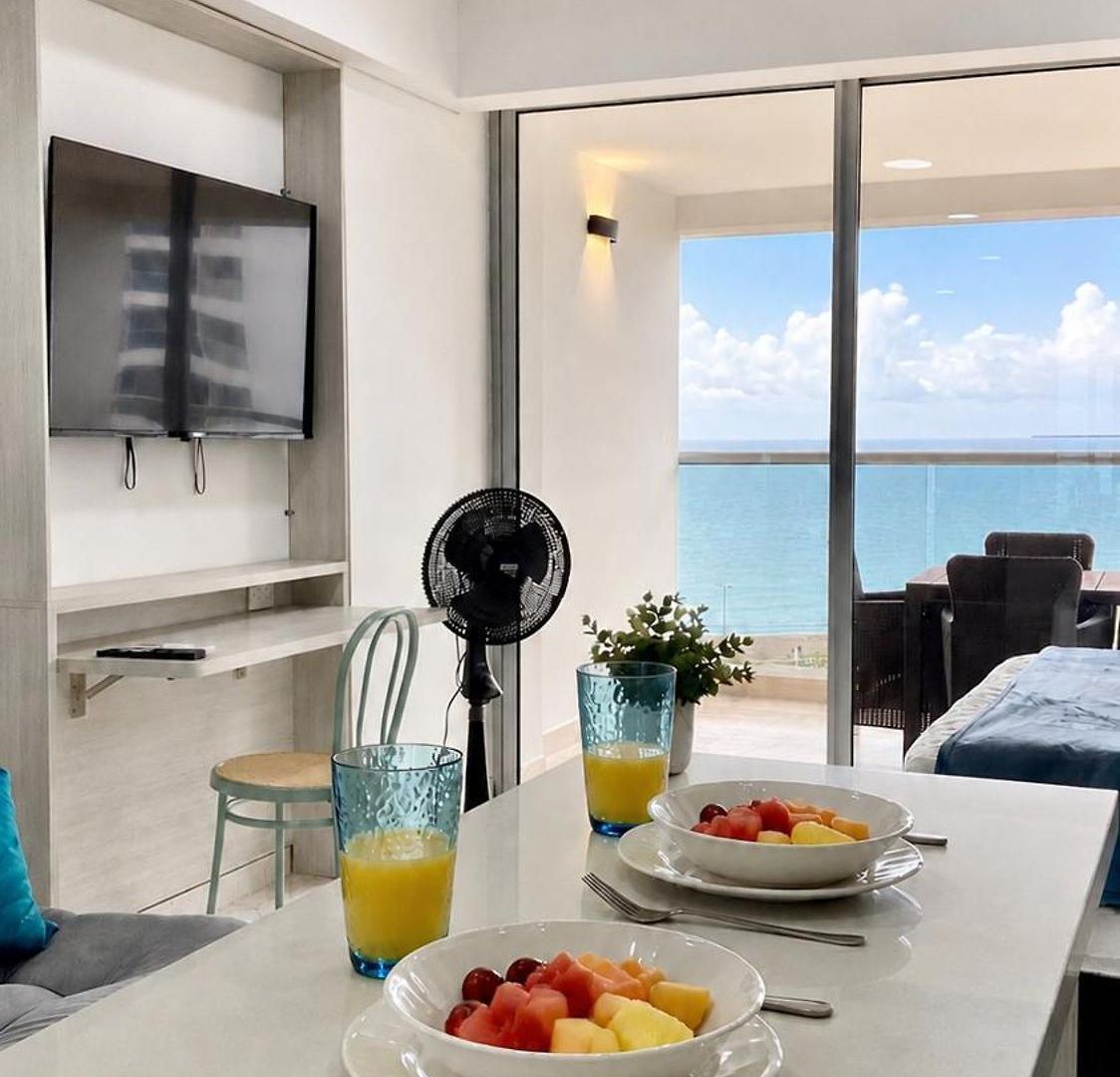 Cb726 | Moderna Frente Al Mar Con Balcón Y Cocina Con Isla Apartamento Cartagena