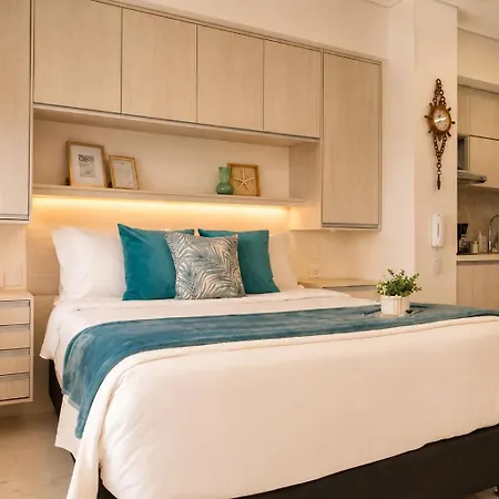 Apartamento Cb726 | Moderna Frente Al Mar Con Balcón Y Cocina Con Isla Cartagena
