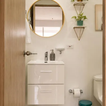 Cb726 | Moderna Frente Al Mar Con Balcón Y Cocina Con Isla Apartamento *