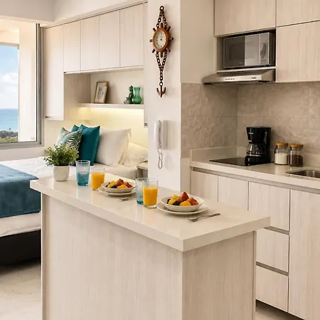 Cb726 | Moderna Frente Al Mar Con Balcón Y Cocina Con Isla