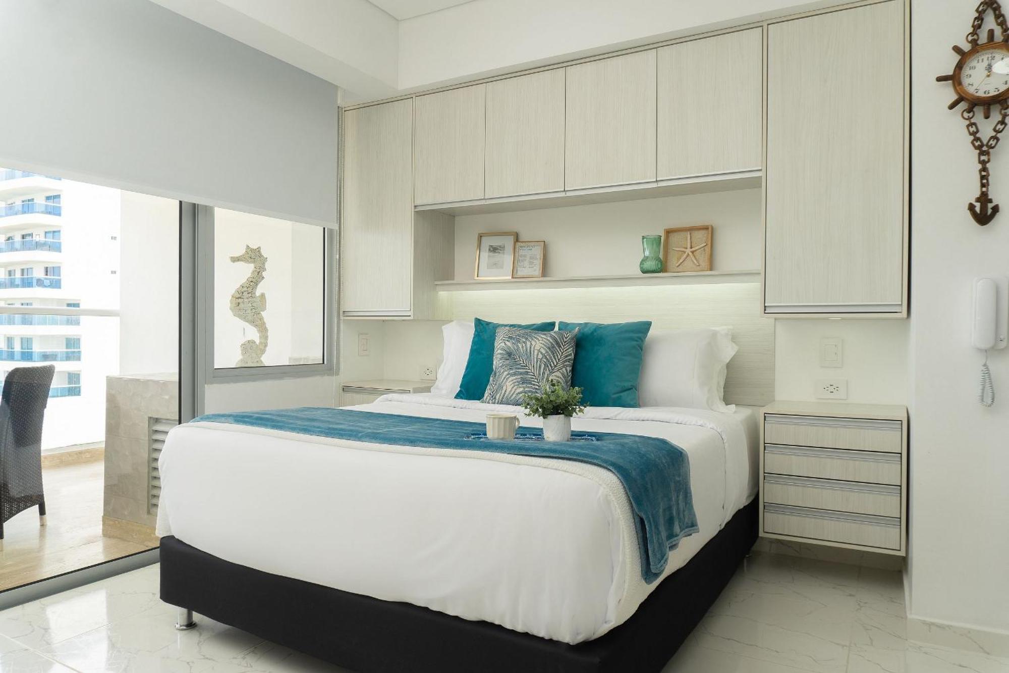 Cb726 | Moderna Frente Al Mar Con Balcón Y Cocina Con Isla Apartamento