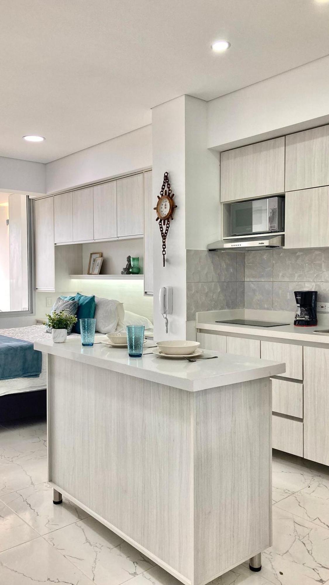 Cb726 | Moderna Frente Al Mar Con Balcón Y Cocina Con Isla Cartagena