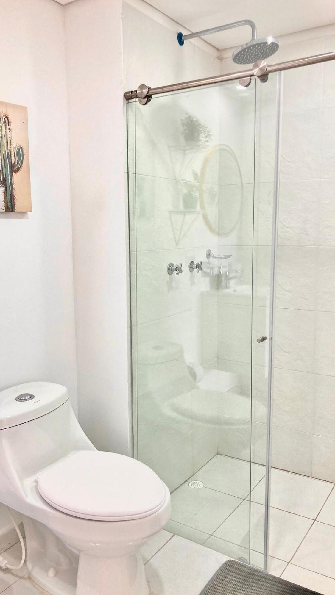 Cb726 | Moderna Frente Al Mar Con Balcón Y Cocina Con Isla *