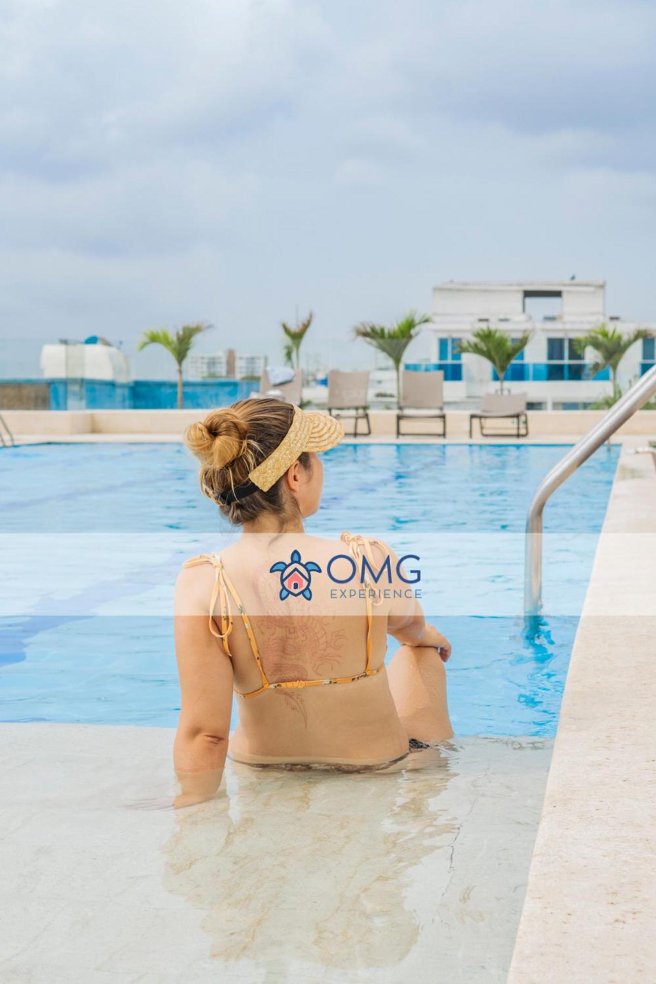 Apartamento Cb726 | Moderna Frente Al Mar Con Balcón Y Cocina Con Isla