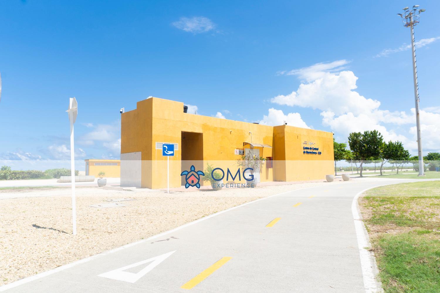 Apartamento Cb726 | Moderna Frente Al Mar Con Balcón Y Cocina Con Isla *