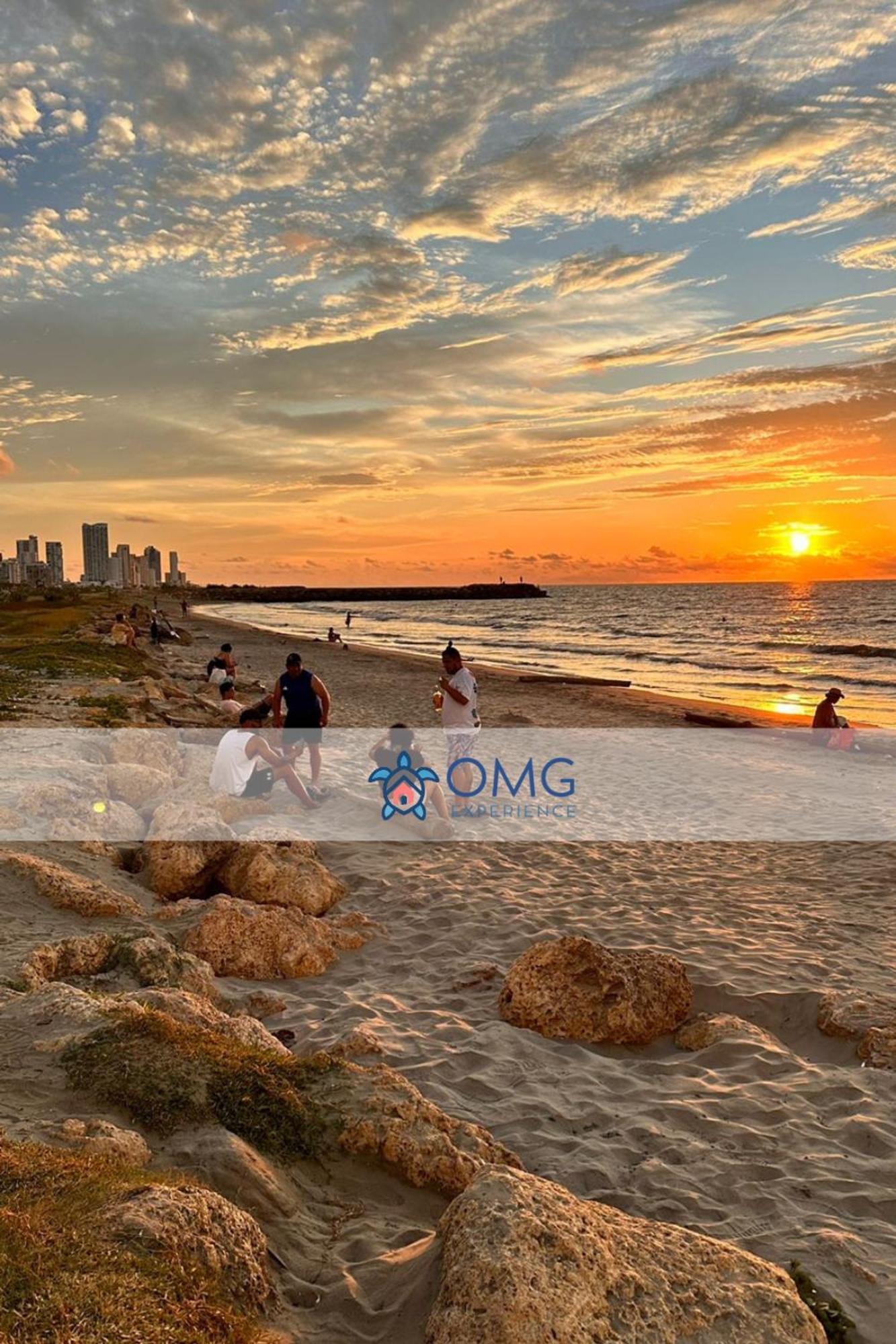 Cb726 | Moderna Frente Al Mar Con Balcón Y Cocina Con Isla * Cartagena